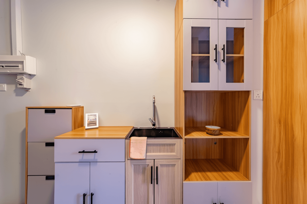 Studio at 28 Cavan Road in D08, Singapore - Photo 3