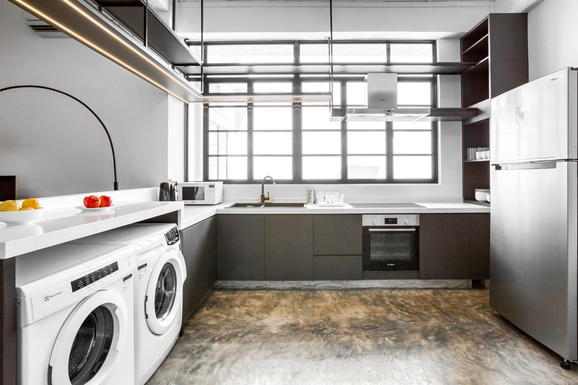 Ensuite at 3 & 5 Yong Siak Street in D03, Singapore - Photo 5