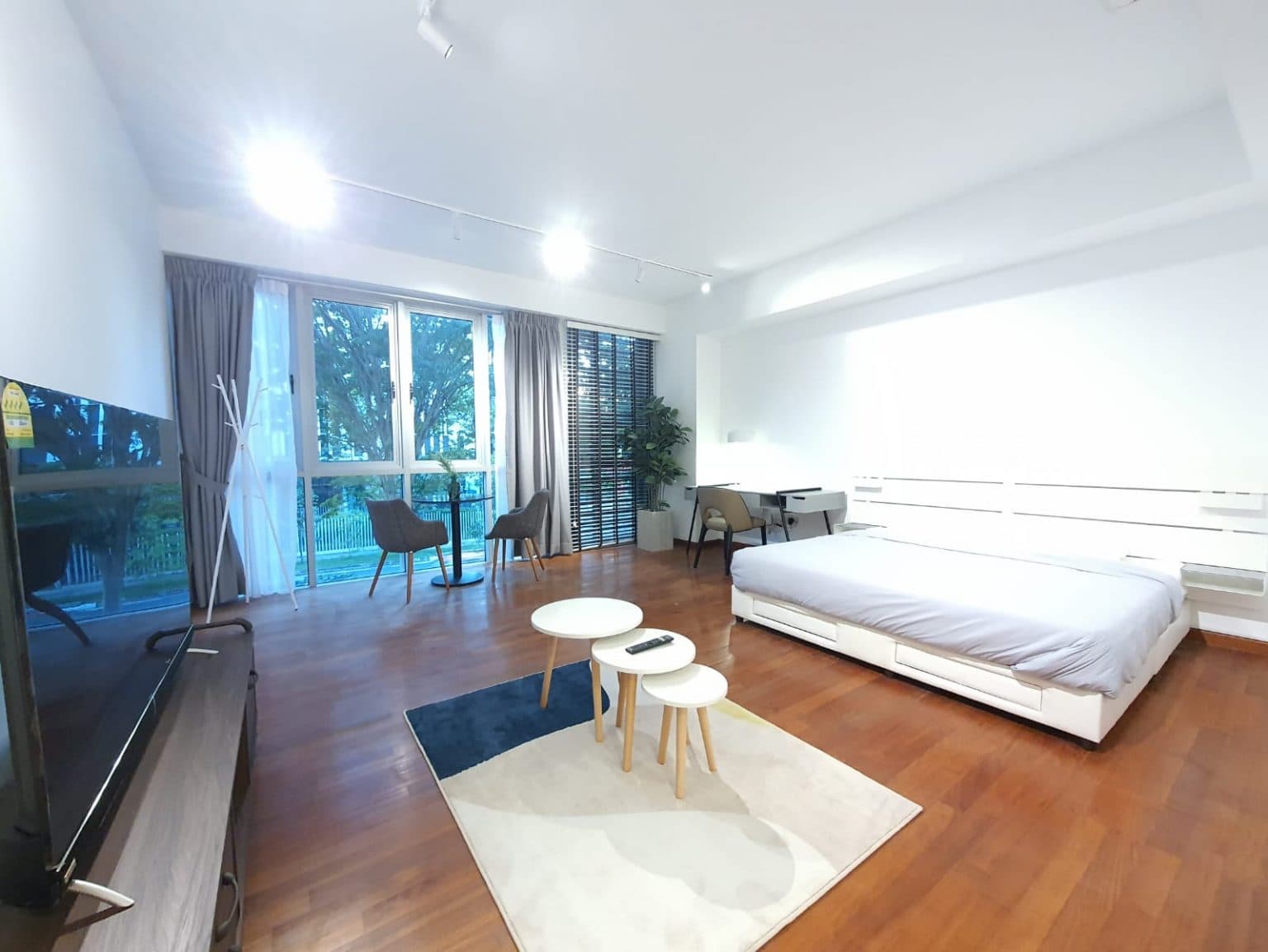 Ensuite at 3 CHARLTON RESIDENCES in D19, Singapore - Photo 2