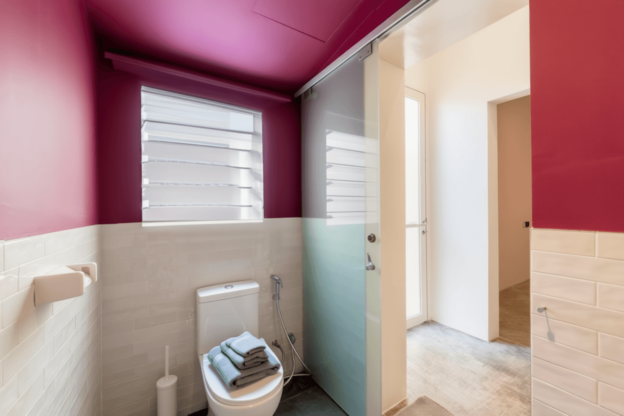 Ensuite at 31-37 Kinta Road in D08, Singapore - Photo 4