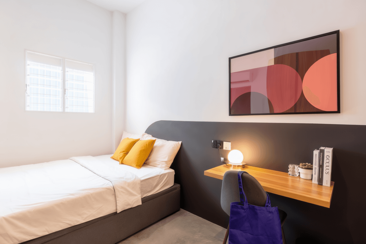 Ensuite at 31-37 Kinta Road in D08, Singapore - Photo 2