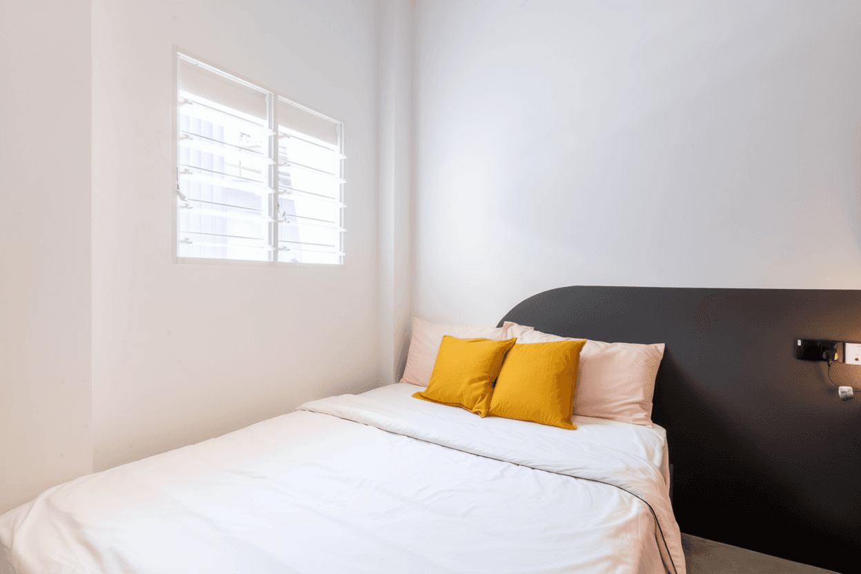 Ensuite at 31-37 Kinta Road in D08, Singapore - Photo 4