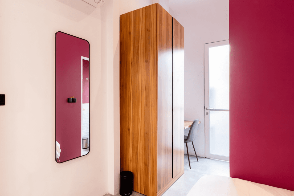 Ensuite at 31-37 Kinta Road in D08, Singapore - Photo 4