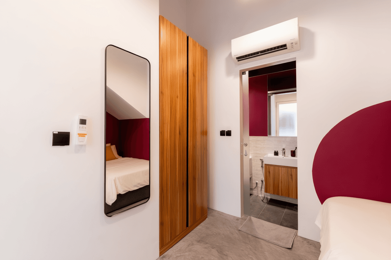 Ensuite at 31-37 Kinta Road in D08, Singapore - Photo 5