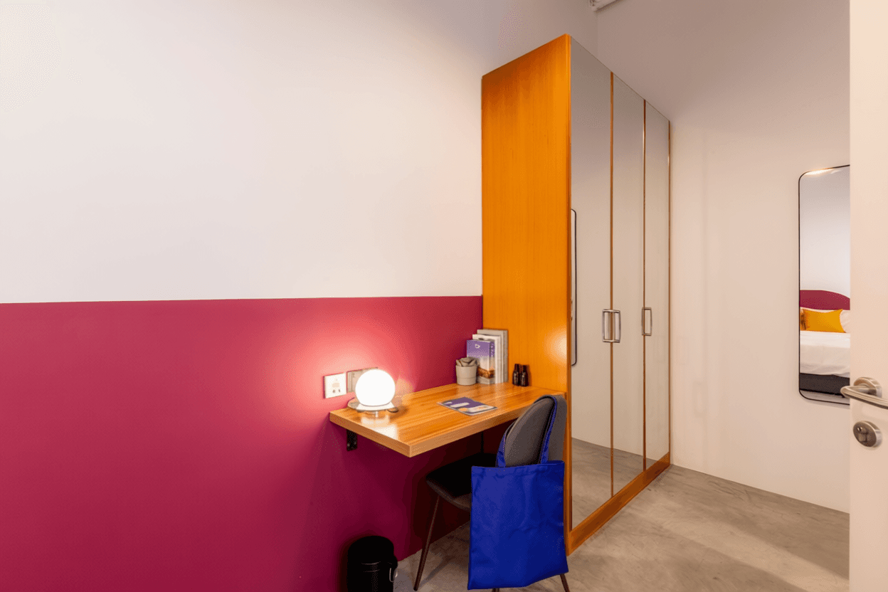 Ensuite at 31-37 Kinta Road in D08, Singapore - Photo 4