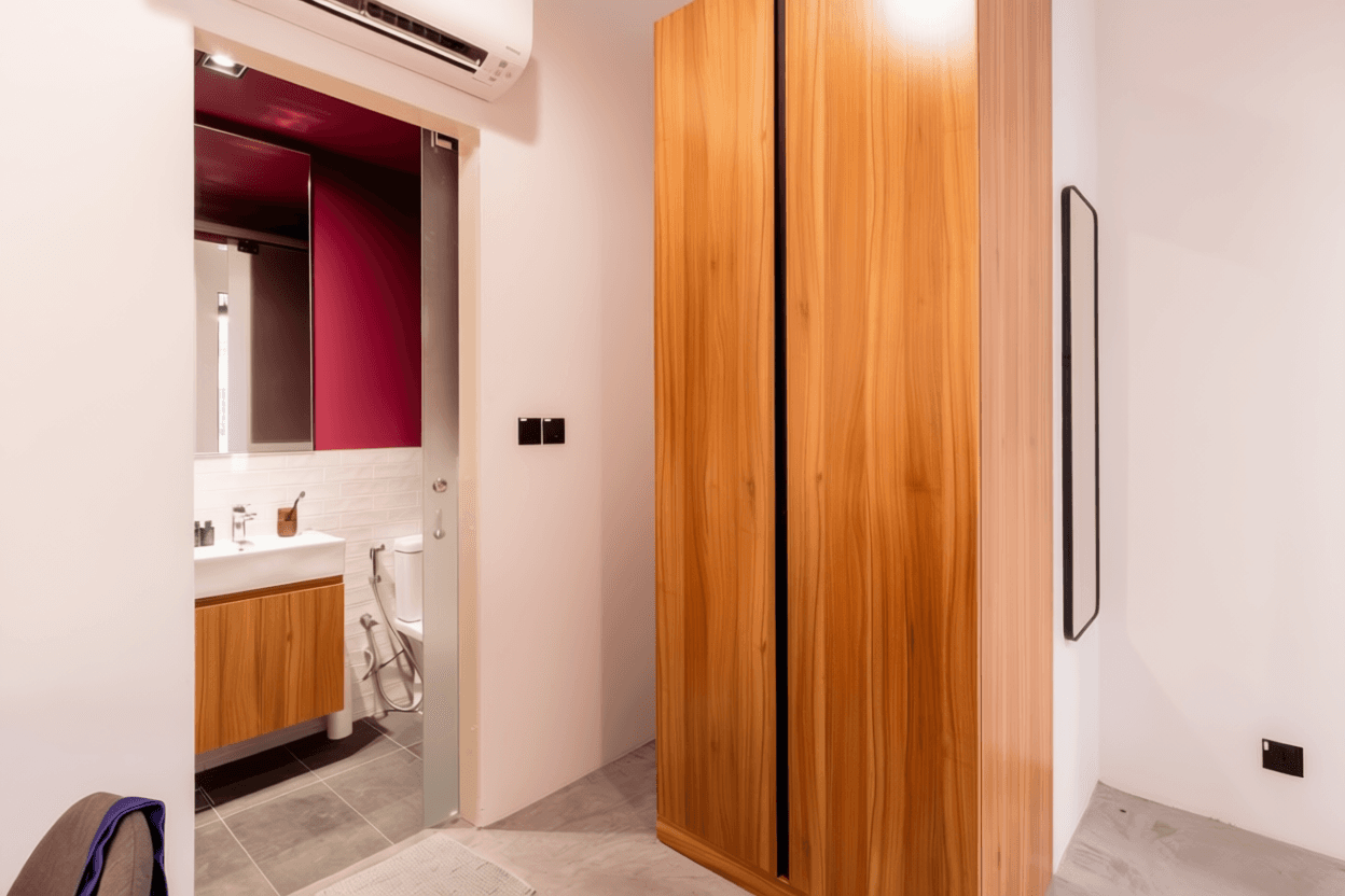Ensuite at 31-37 Kinta Road in D08, Singapore - Photo 4
