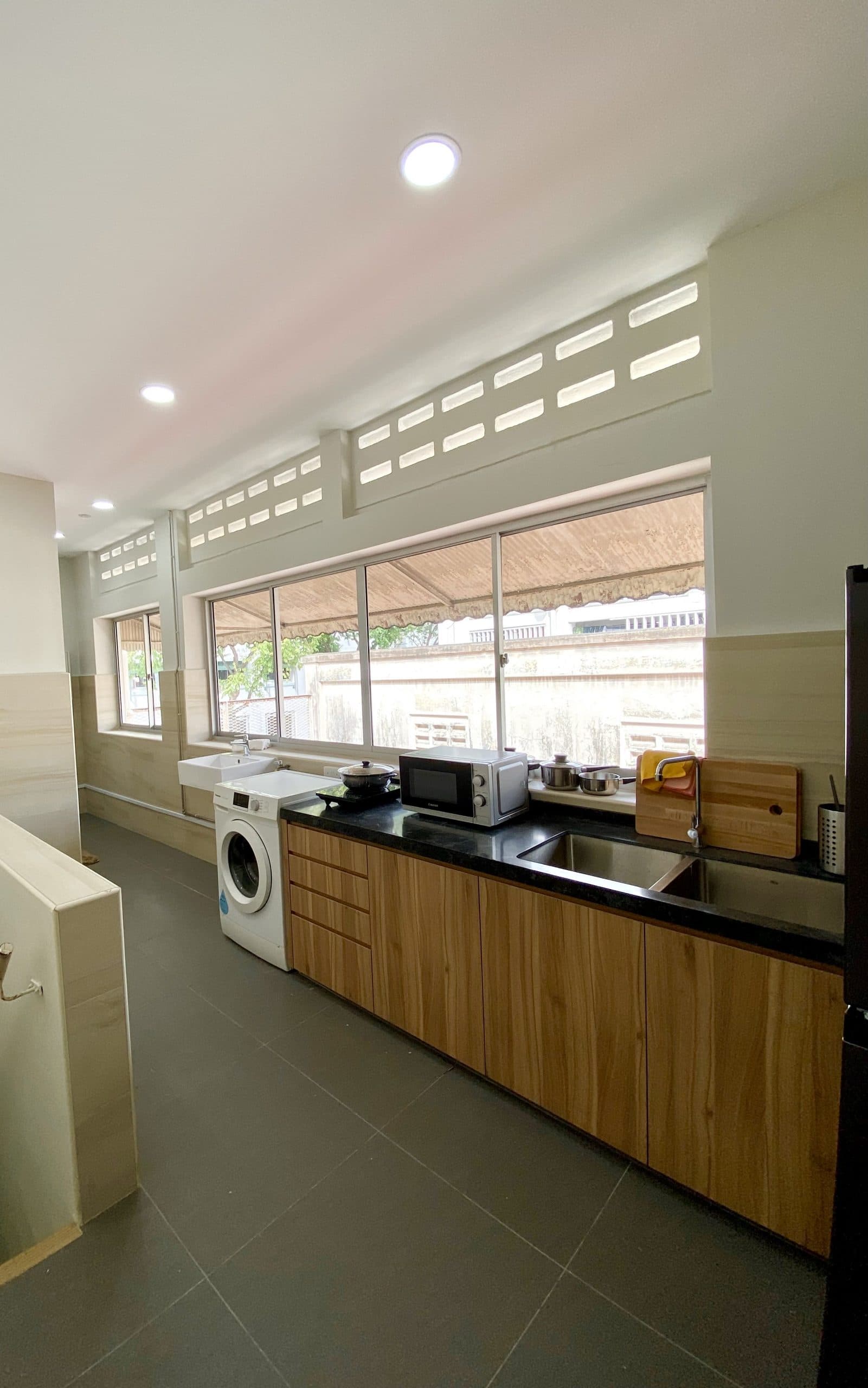 320A LAVENDER STREET in D12, Singapore - Photo 3