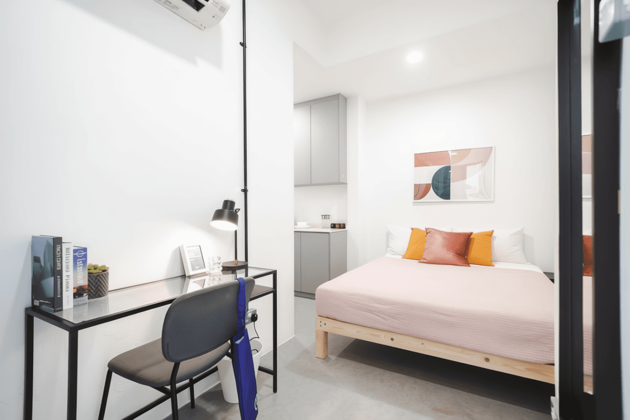 Master Ensuite Room at 33A Eng Kong Terrace