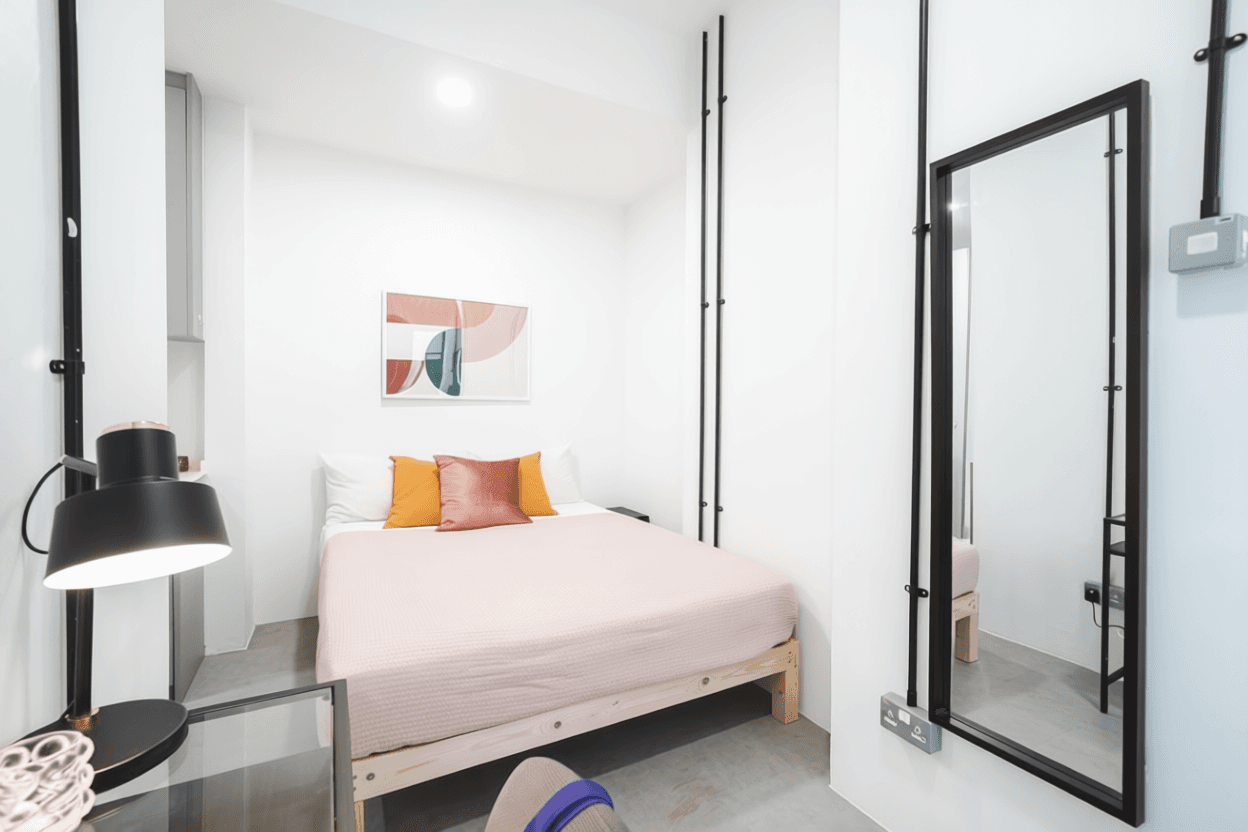 Ensuite at 33A Eng Kong Terrace in D21, Singapore - Photo 3