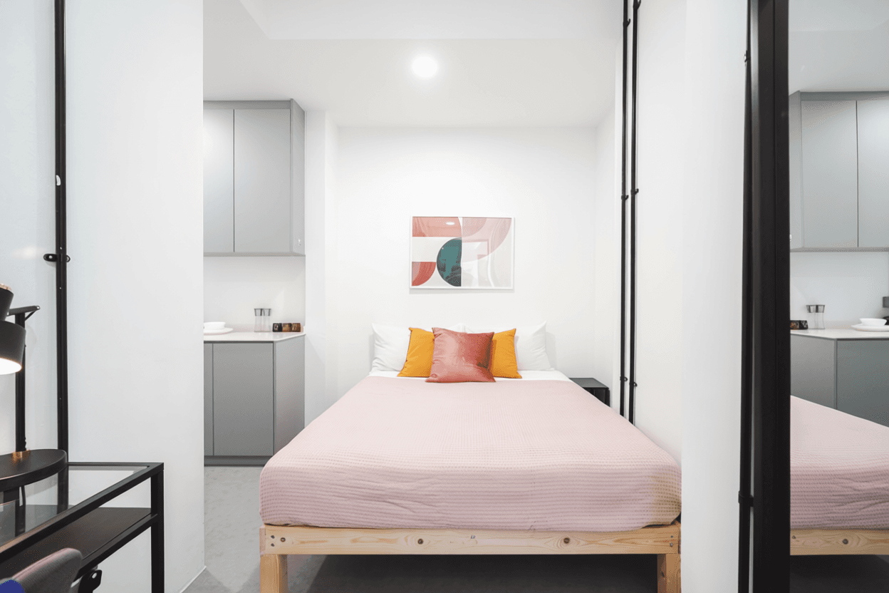 Ensuite at 33A Eng Kong Terrace in D21, Singapore - Photo 5