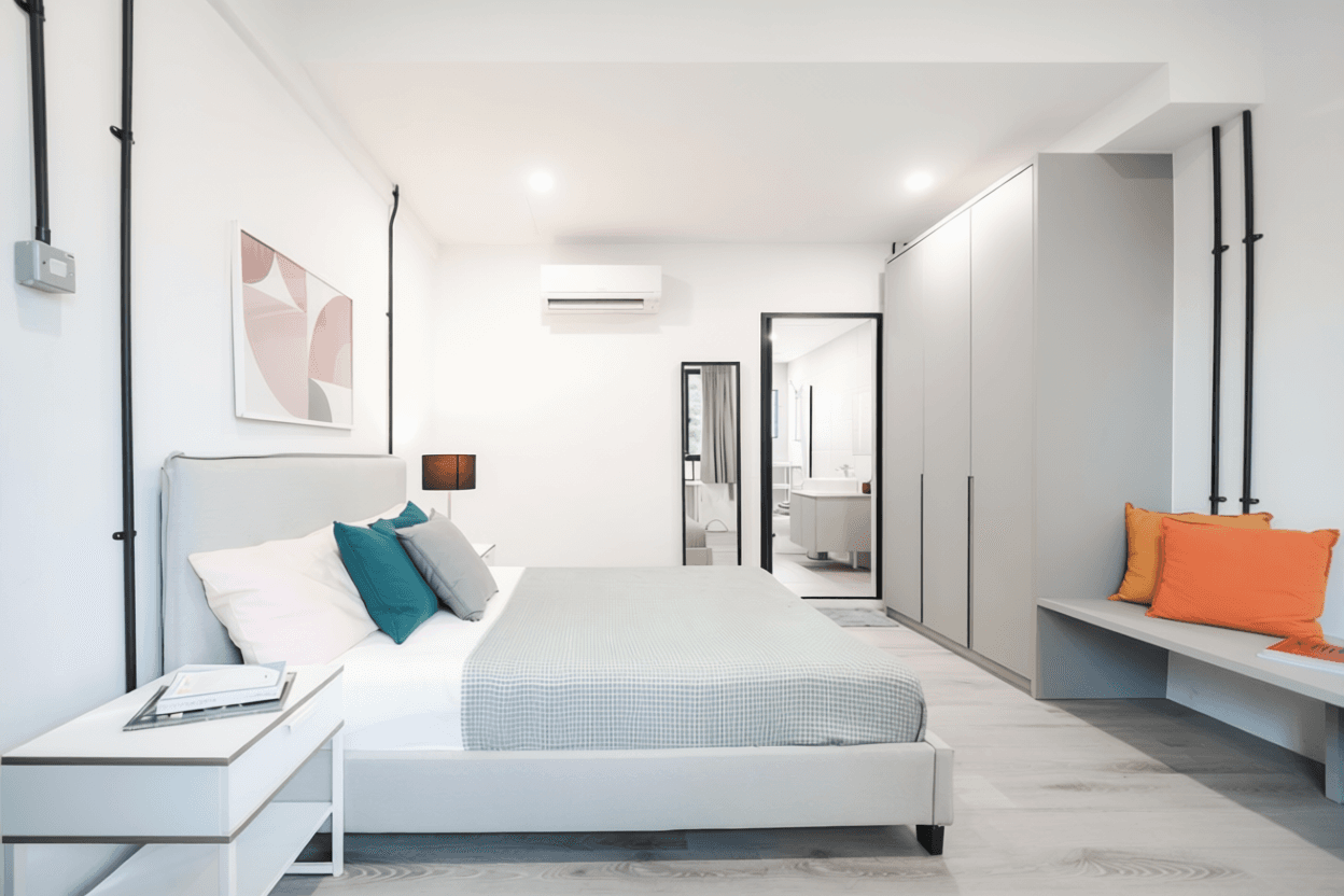 Master Ensuite Room at 33A Eng Kong Terrace