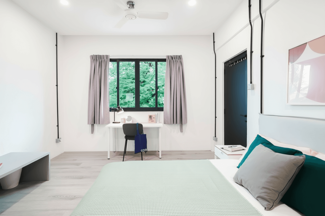 Ensuite at 33A Eng Kong Terrace in D21, Singapore - Photo 2