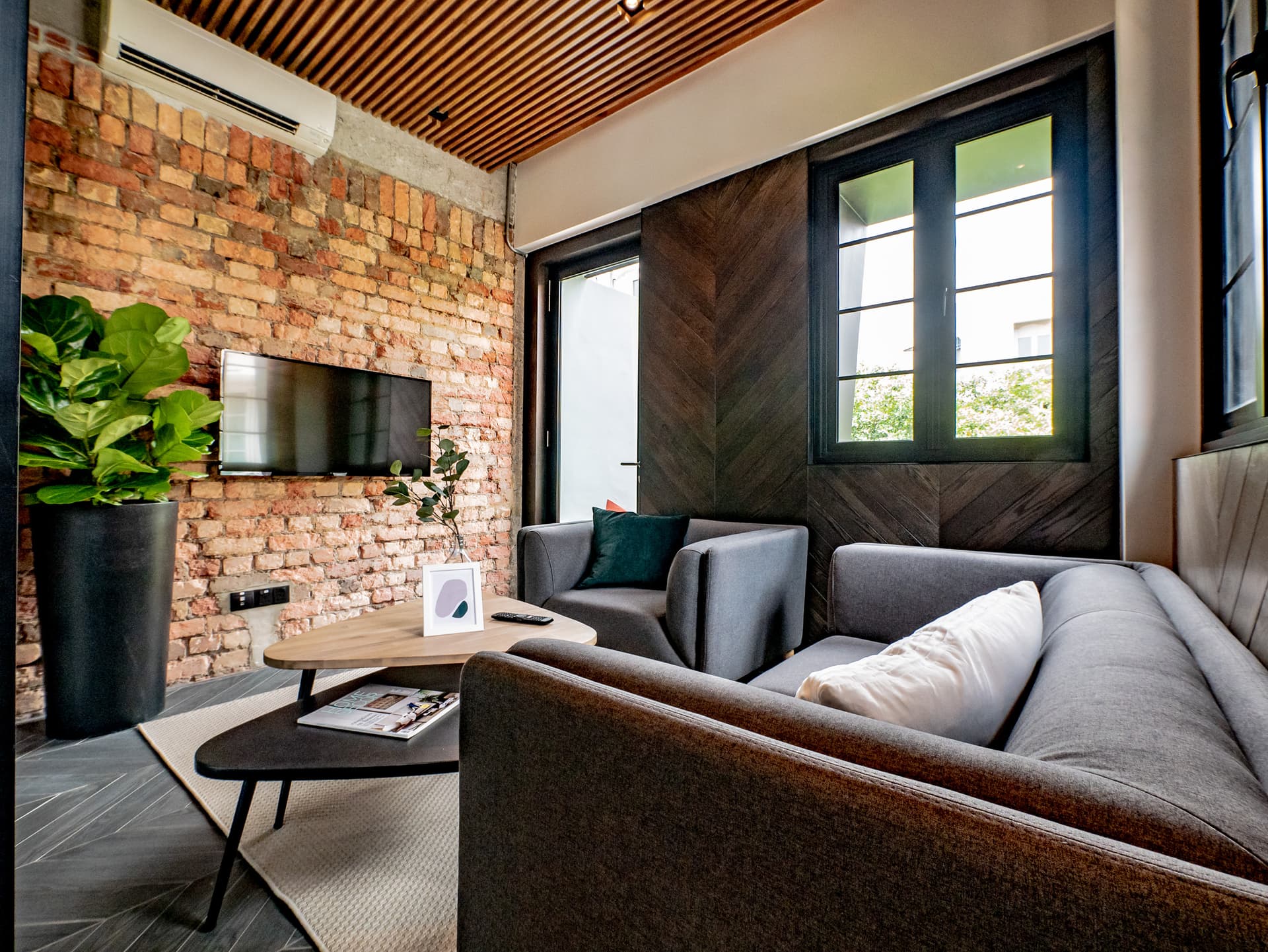 Ensuite at 467D Joo Chiat Road in D15, Singapore - Photo 5