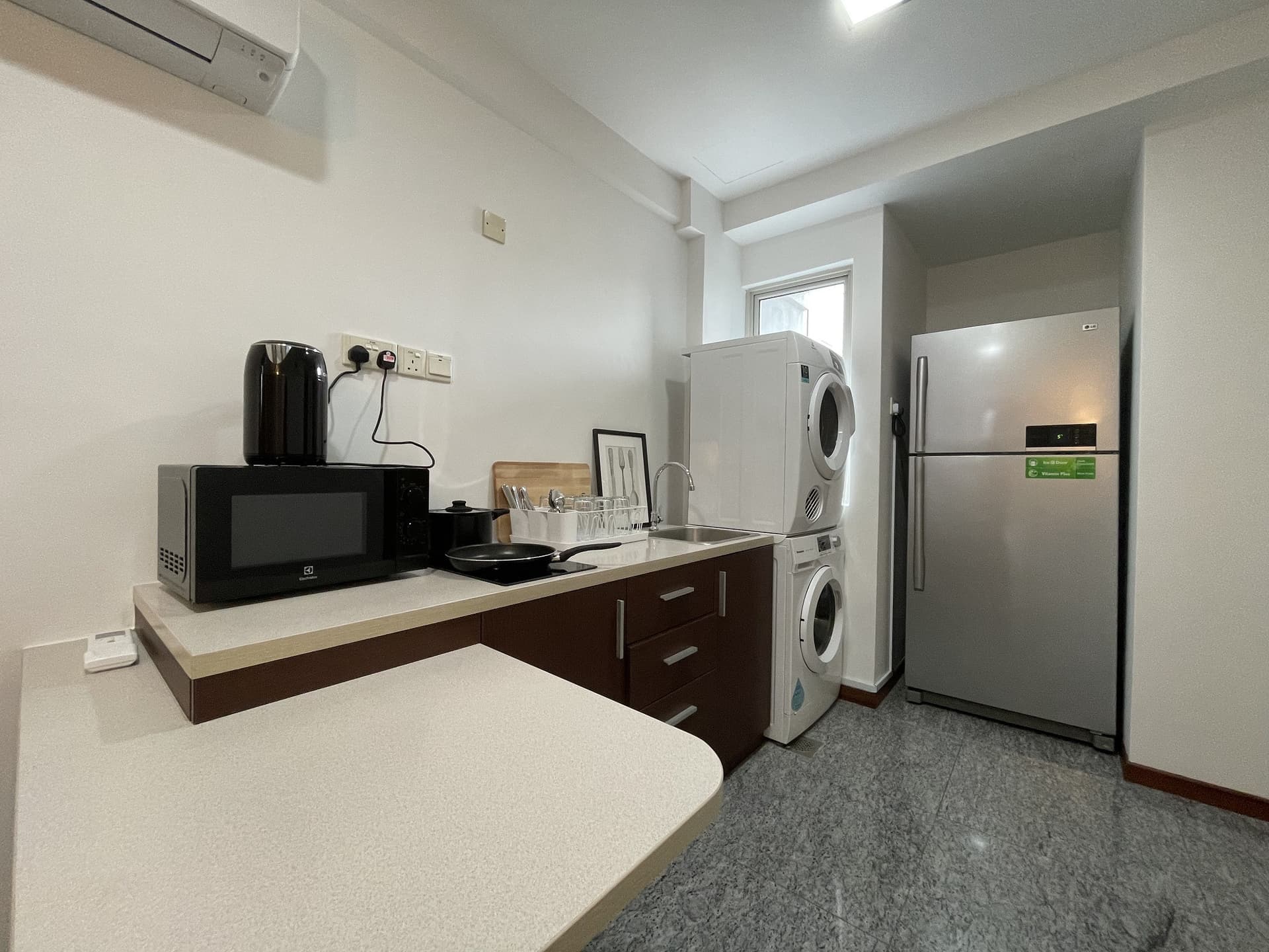 60 WILKIE in D09, Singapore - Photo 3