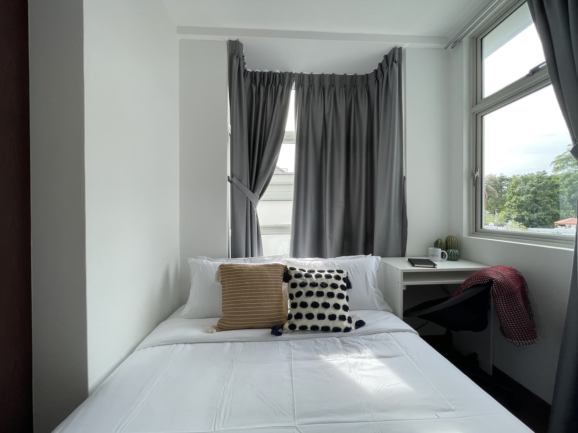 Ensuite at 60 WILKIE in D09, Singapore - Photo 4