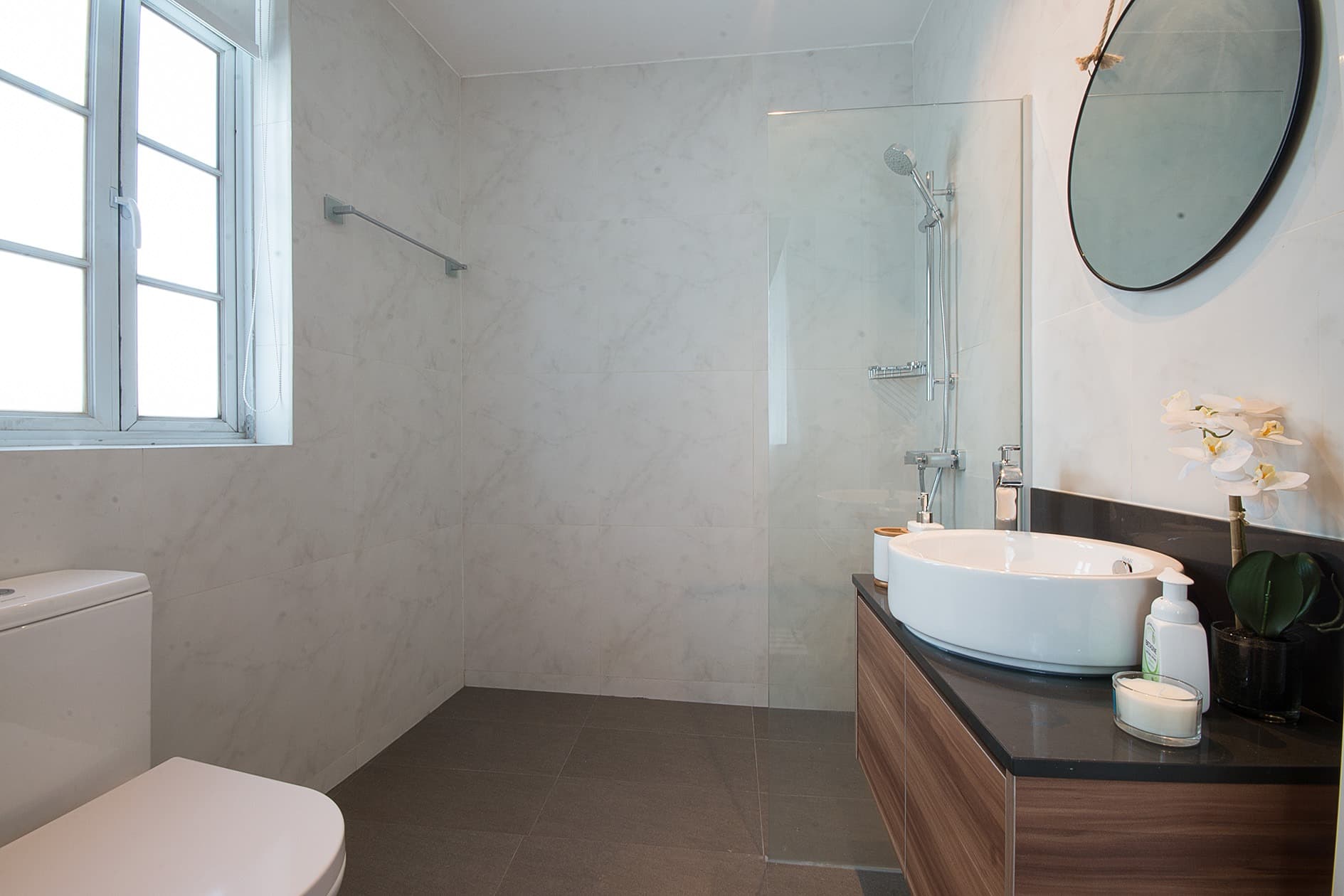 Ensuite at 7 STARLIGHT in D08, Singapore - Photo 4