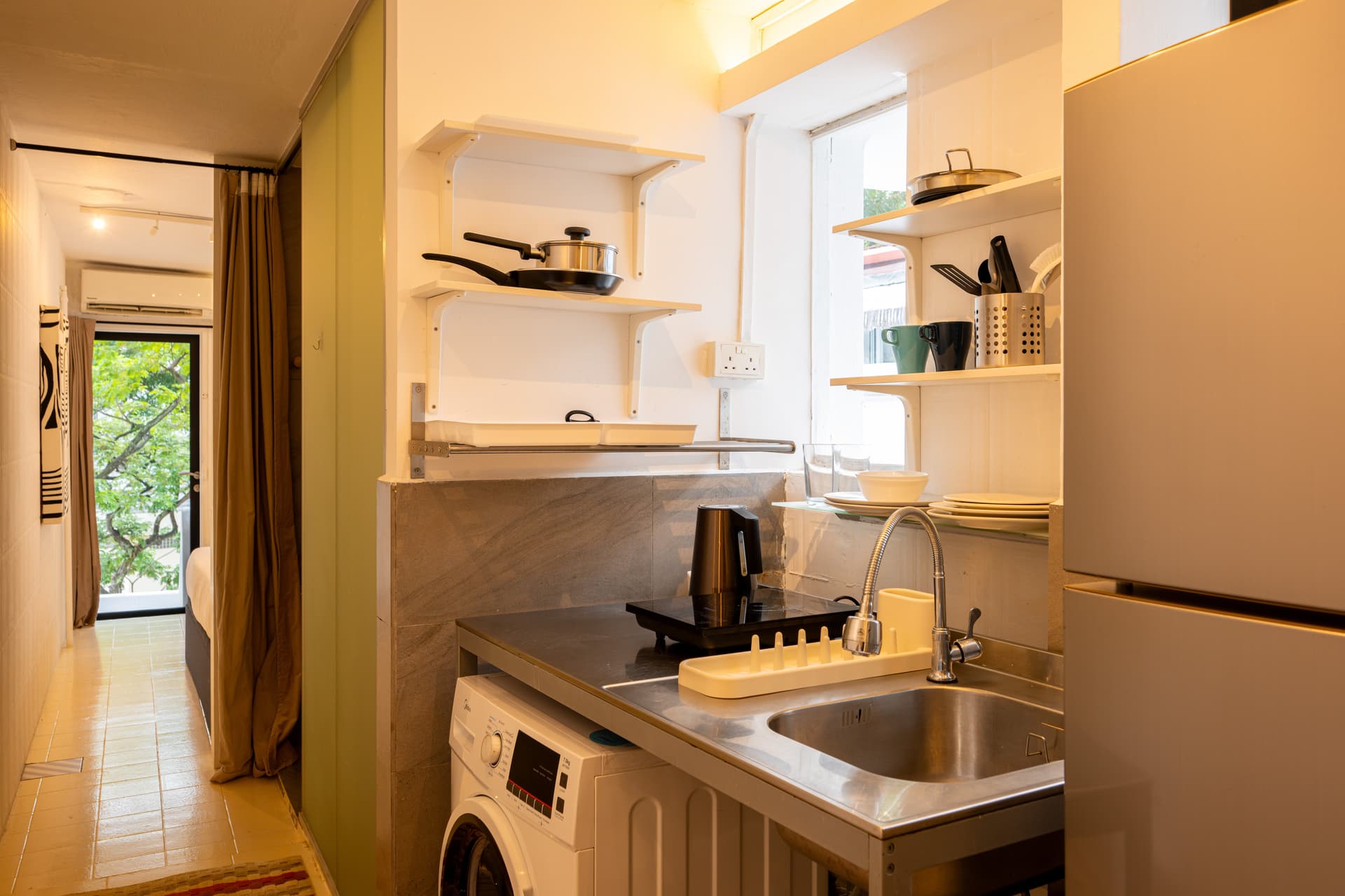 Studio at 78 Moh Guan Terrace in D03, Singapore - Photo 3