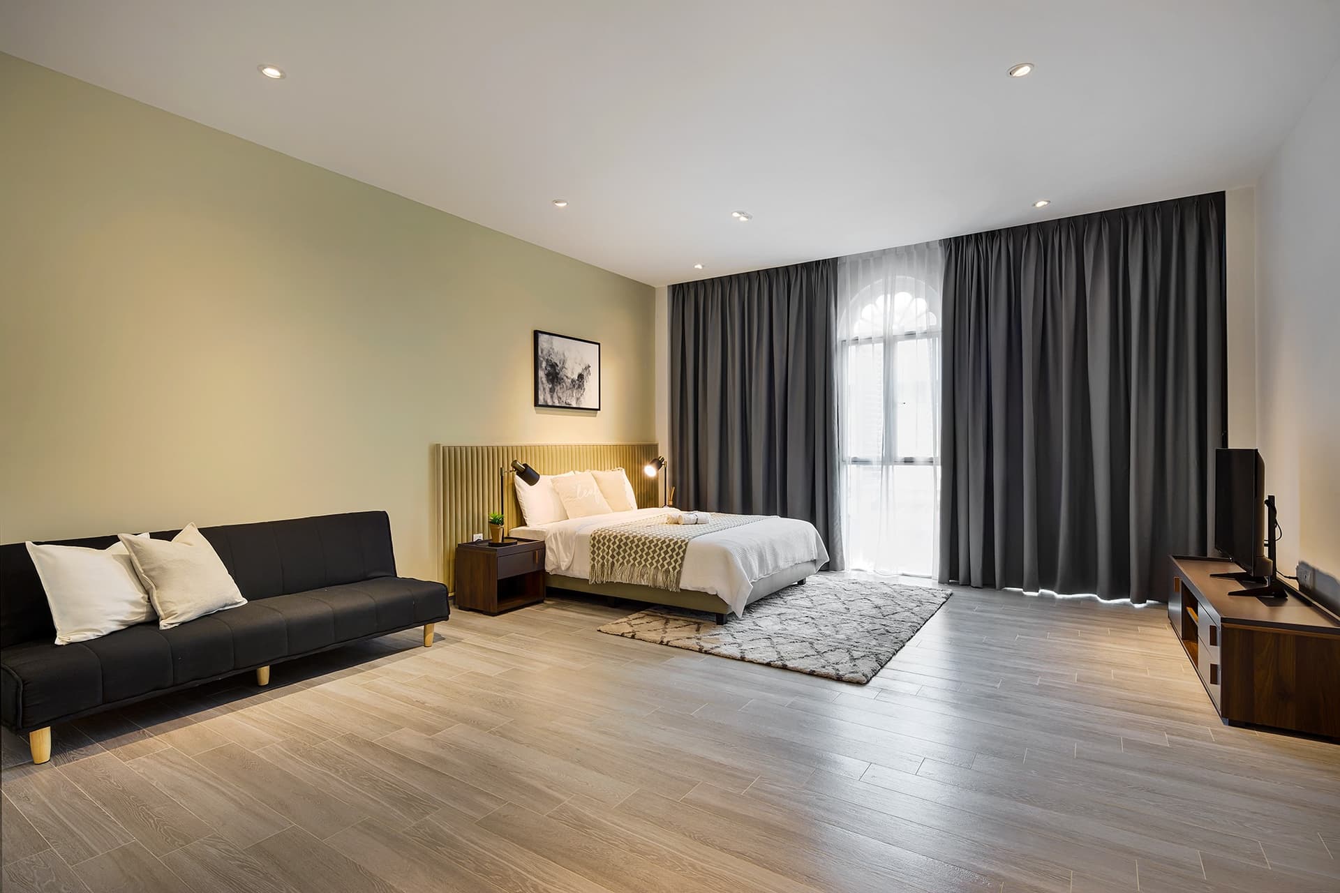 Executive Suite at 96 OWEN