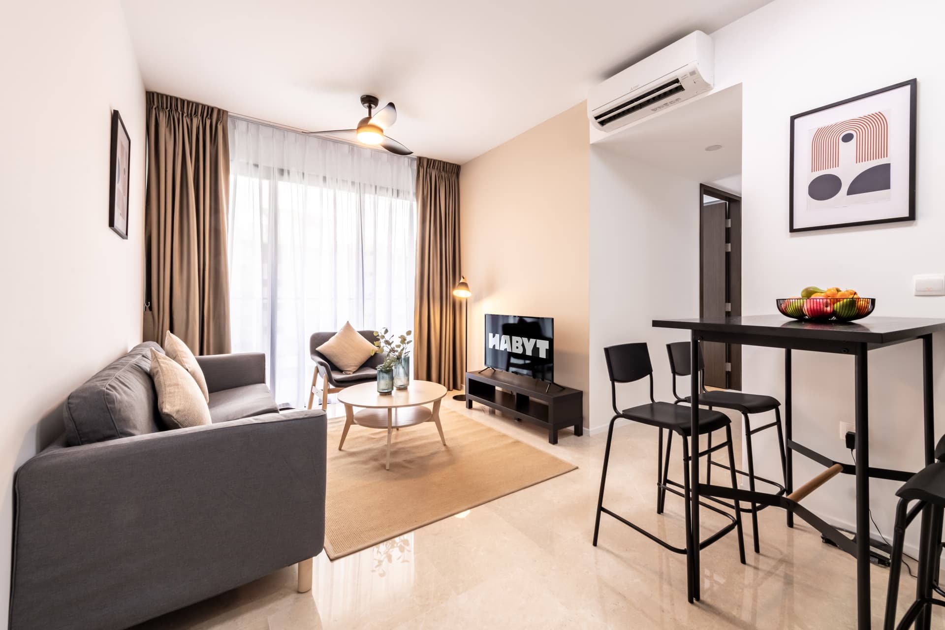 Ensuite at Avenue South Residence in D03, Singapore - Photo 5