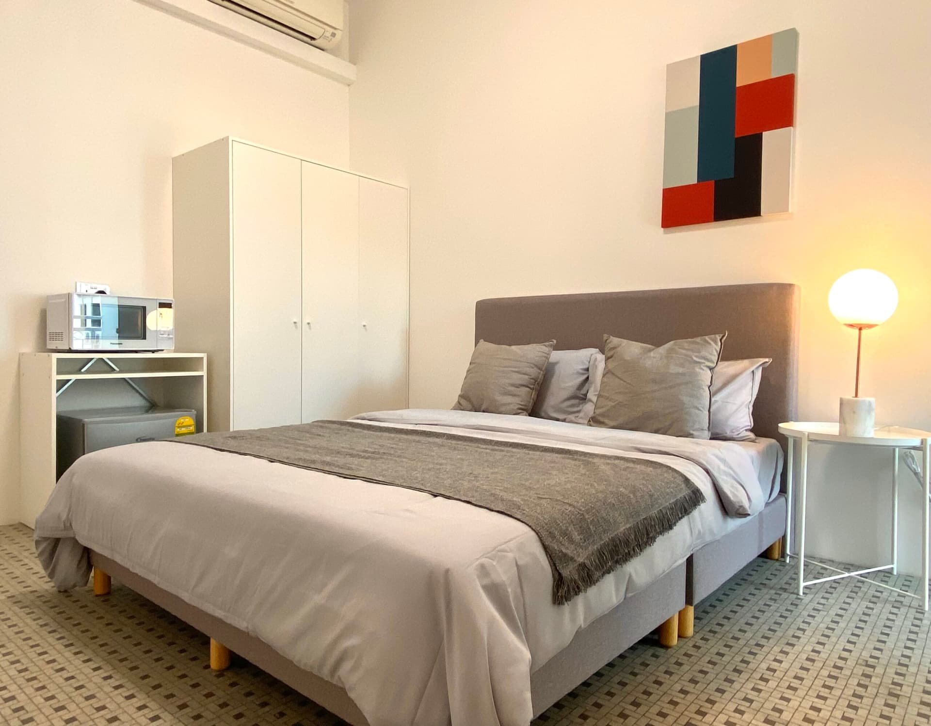 Ensuite at Cavenagh Gardens in D09, Singapore - Photo 3