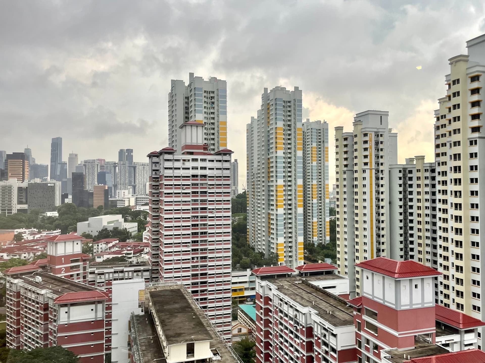 Ensuite at Central Green in D03, Singapore - Photo 5