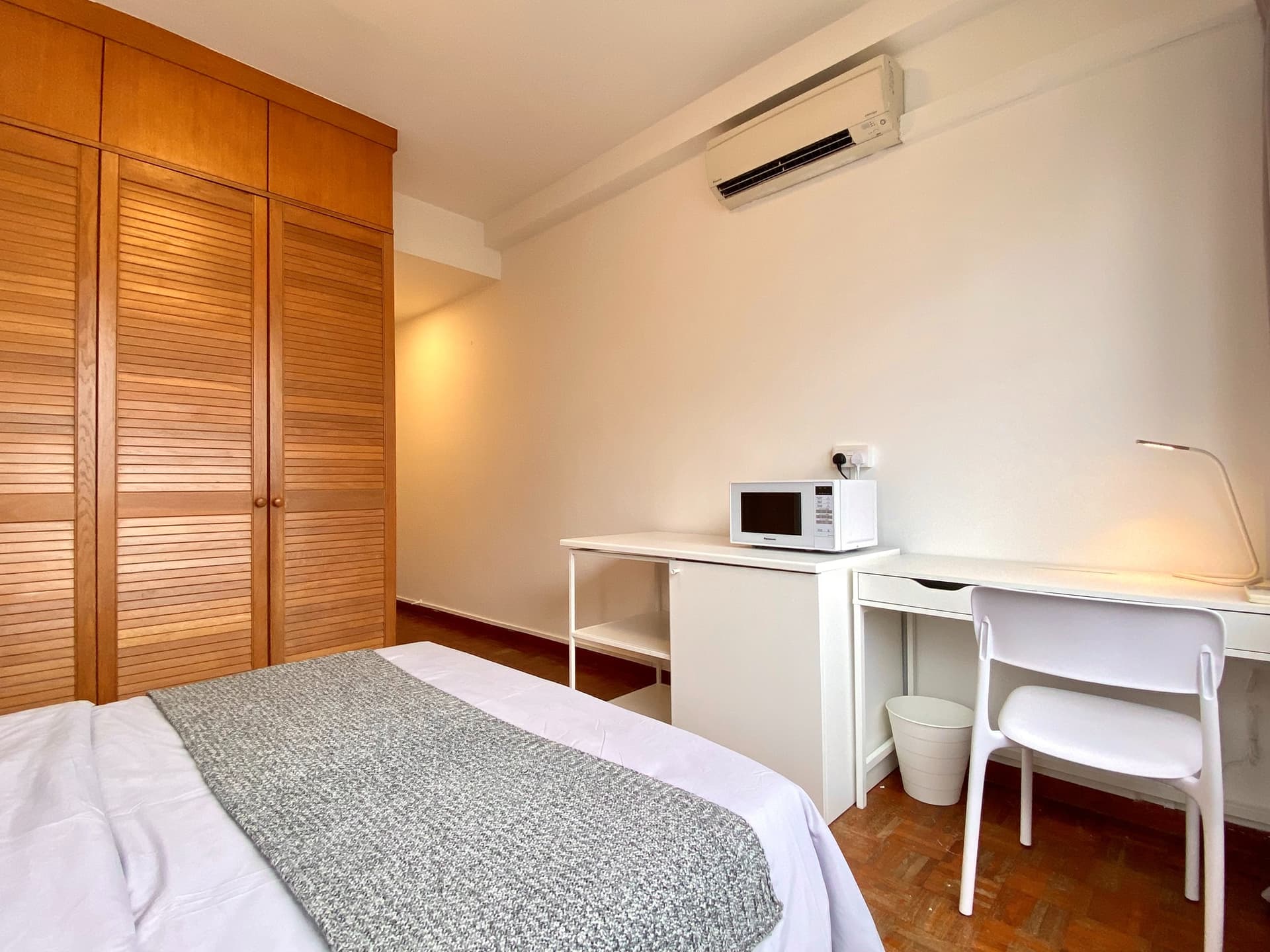 Ensuite at Central Green in D03, Singapore - Photo 3