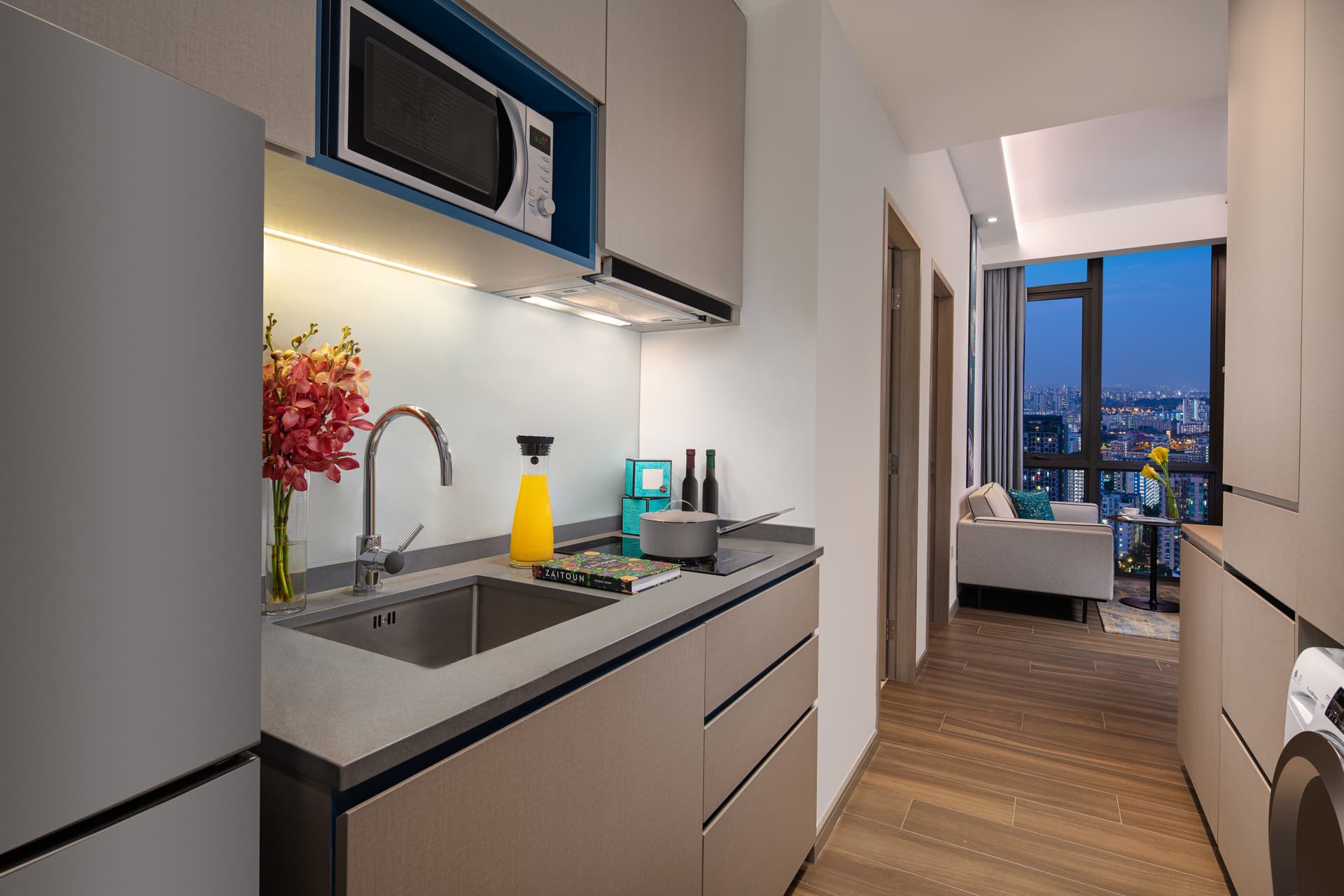 Ensuite at Citadines Balestier Singapore in D12, Singapore - Photo 4