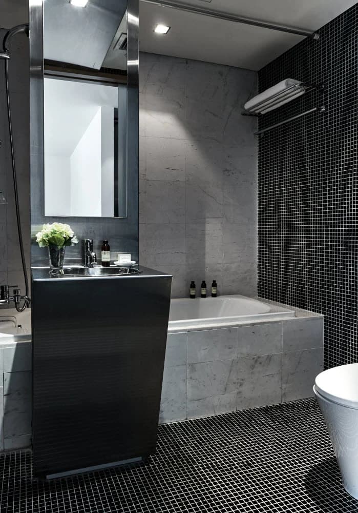 Ensuite at Citadines Fusionopolis Singapore in D5, Singapore - Photo 2