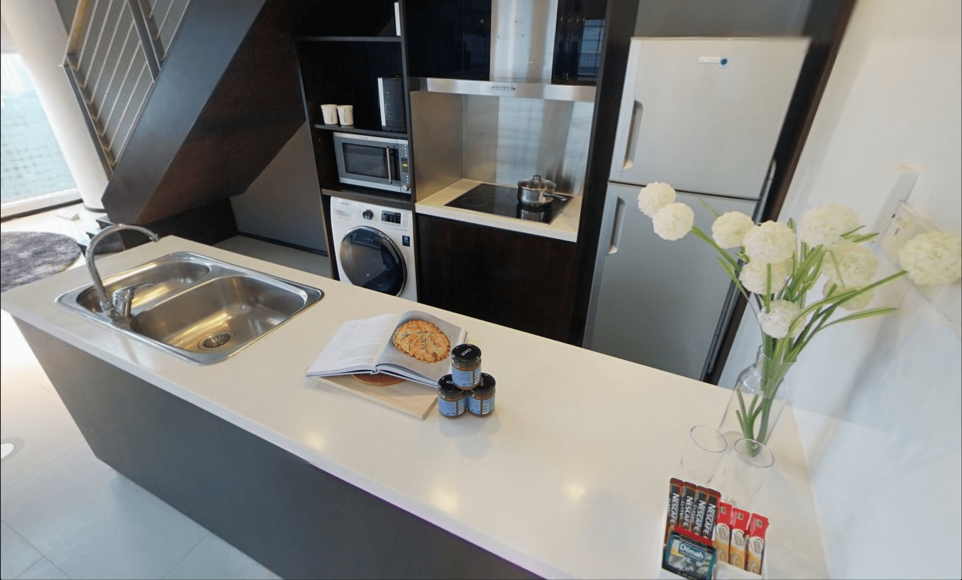 Ensuite at Citadines Fusionopolis Singapore in D5, Singapore - Photo 4