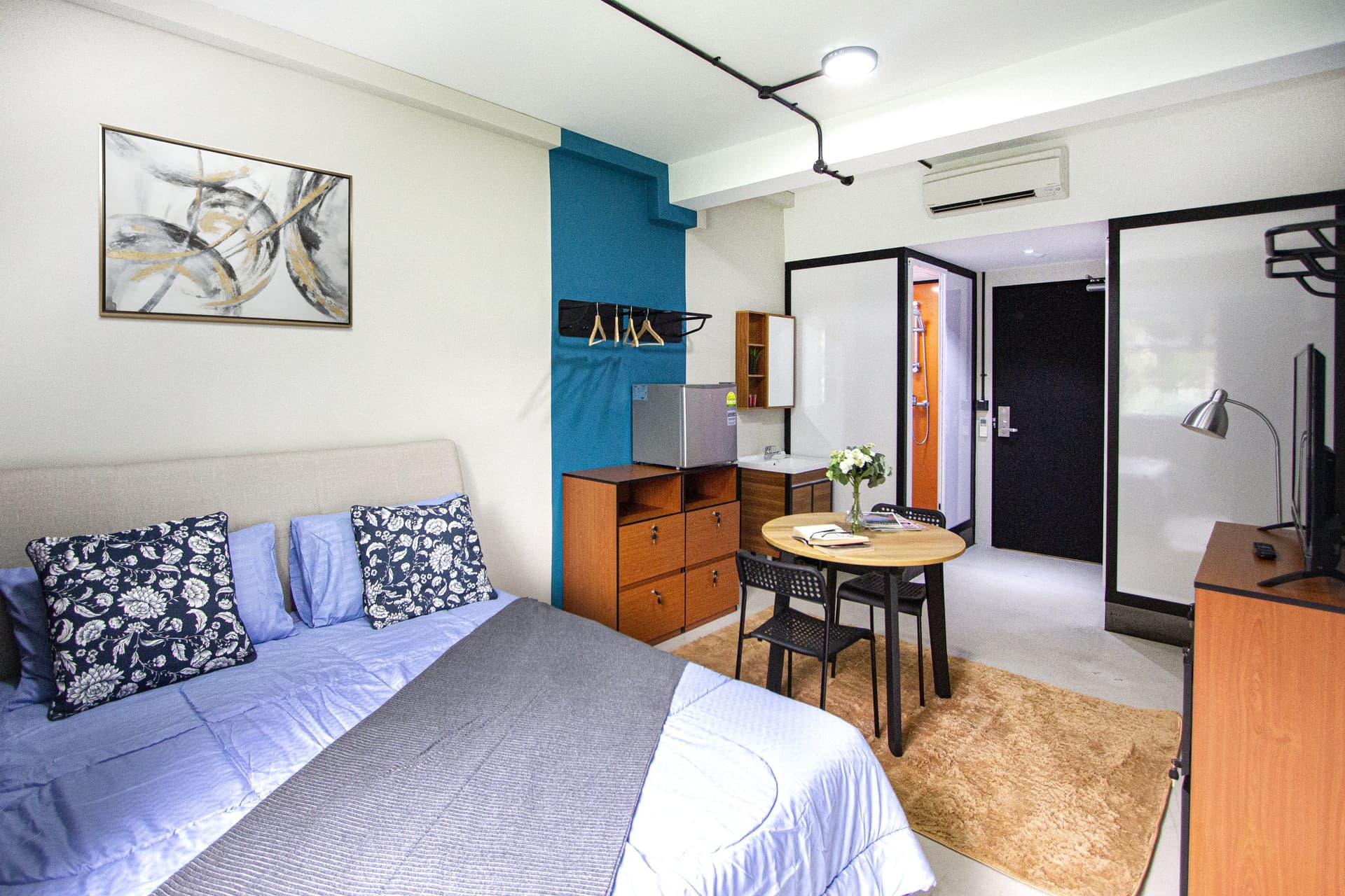 Large Queen Suite at Coliwoo 1A Lutheran