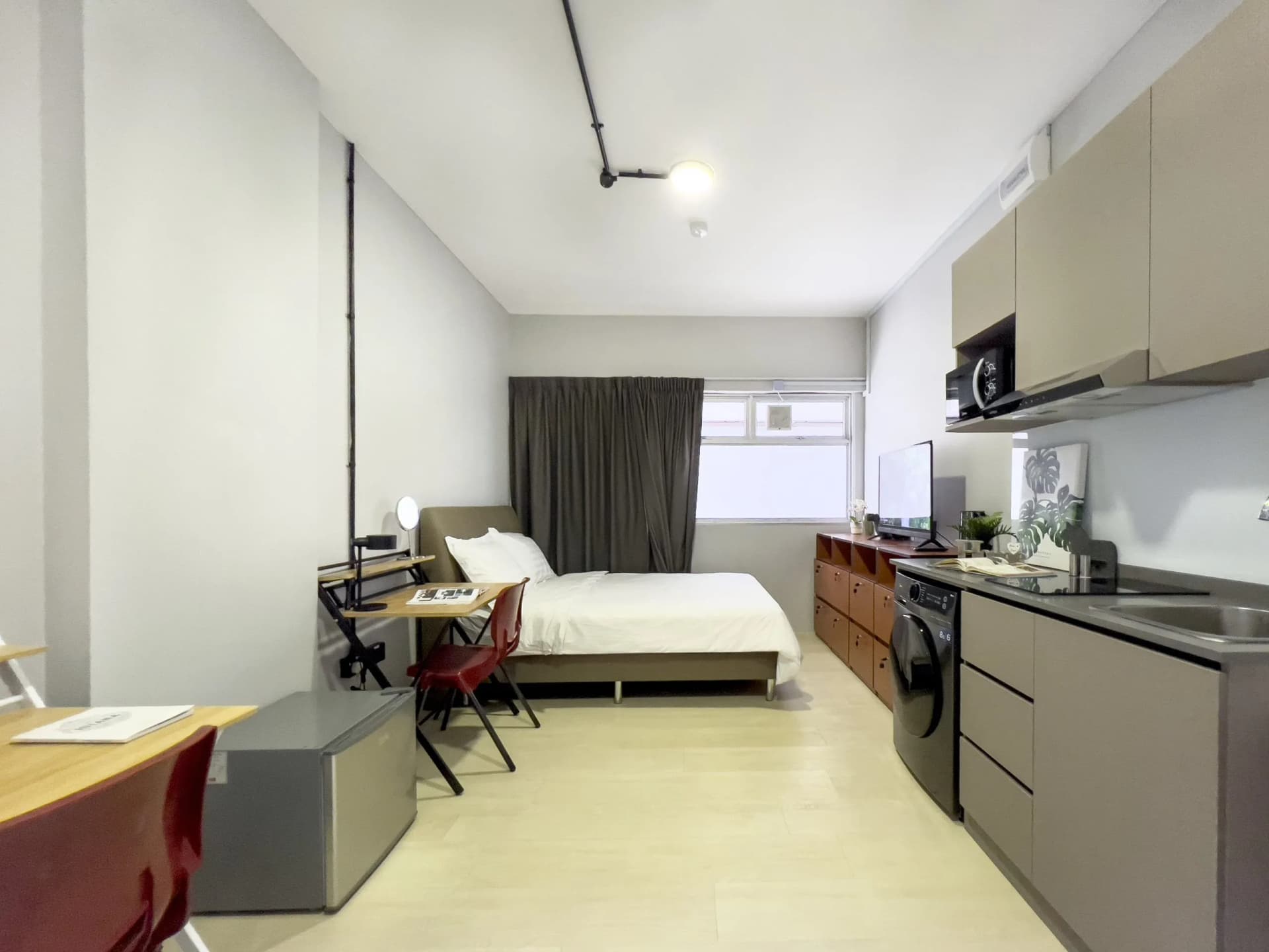 Studio at Coliwoo 1A Lutheran in D10, Singapore - Photo 3
