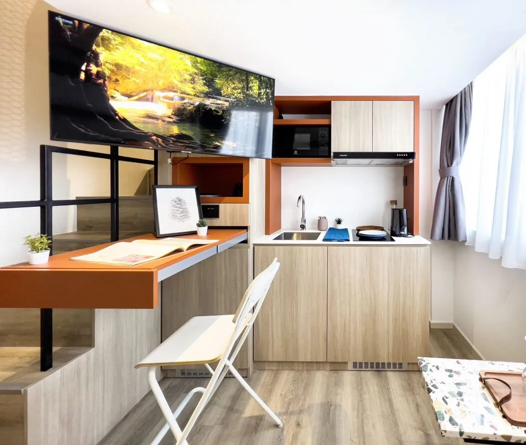 Studio at Coliwoo 450 Serangoon Road in D8, Singapore - Photo 2