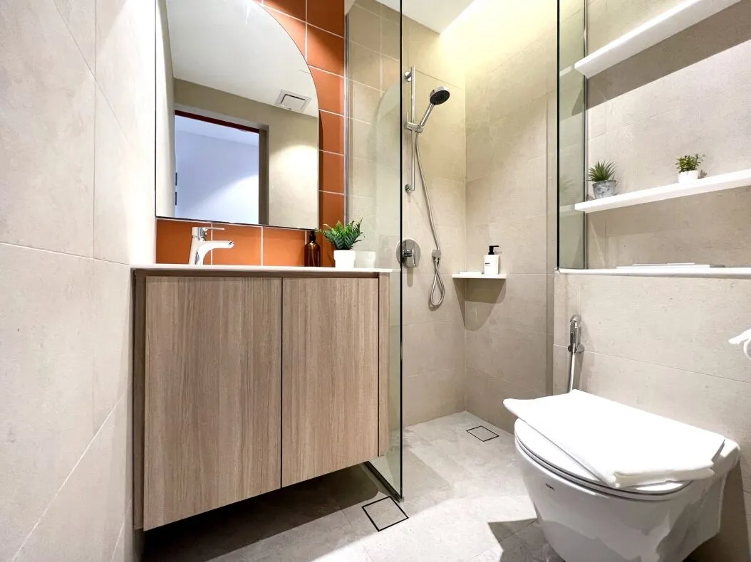Studio at Coliwoo 450 Serangoon Road in D8, Singapore - Photo 5