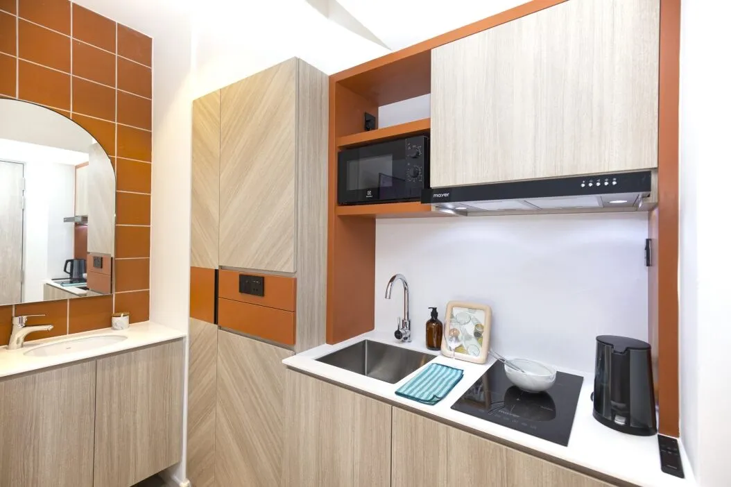 Studio at Coliwoo 450 Serangoon Road in D8, Singapore - Photo 2
