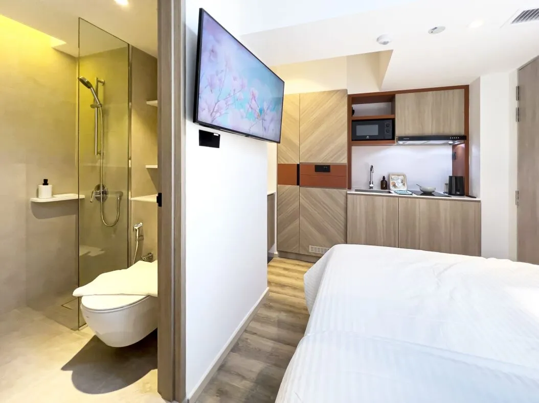 Studio at Coliwoo 450 Serangoon Road in D8, Singapore - Photo 4