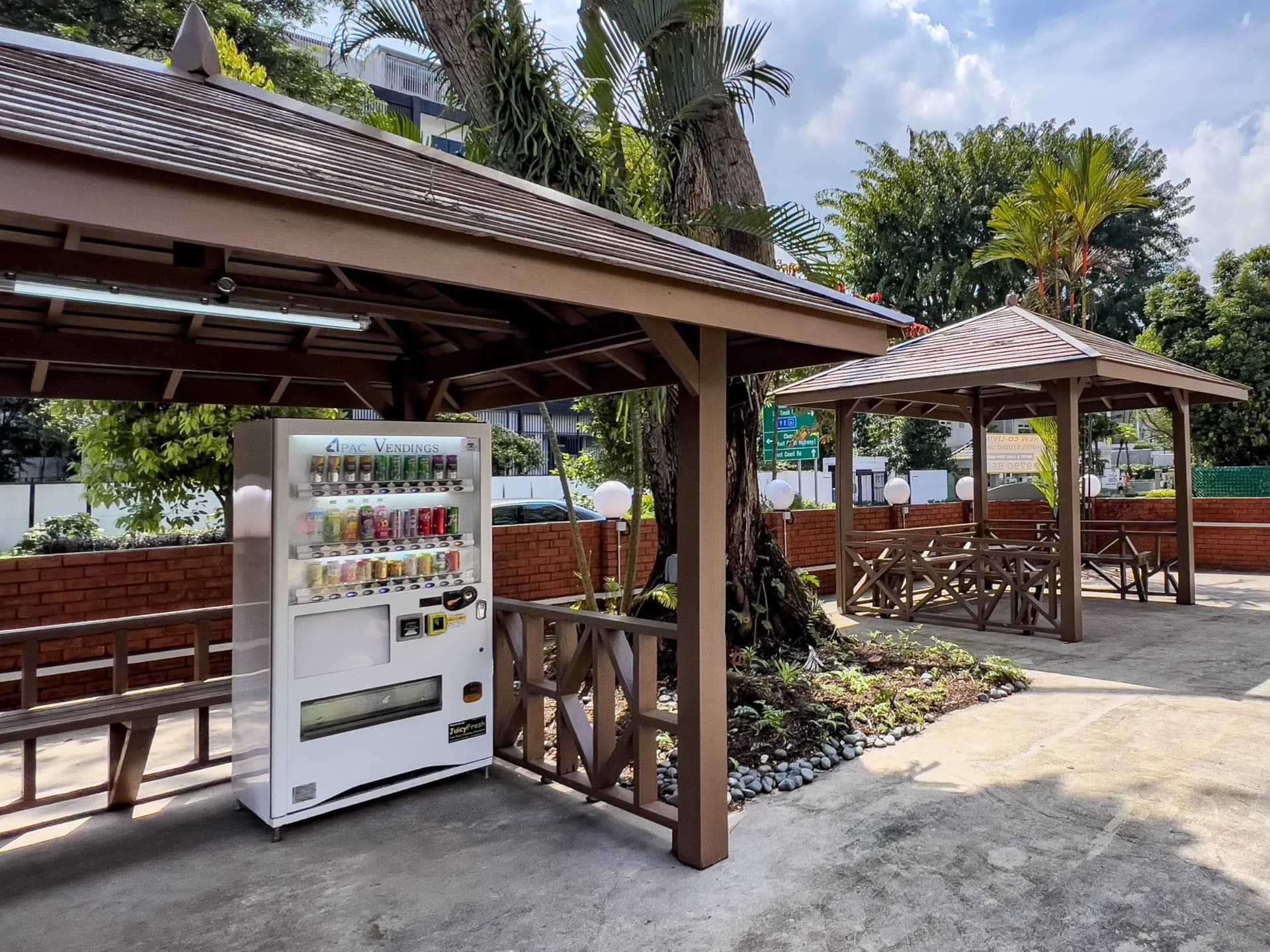 Coliwoo Hotel Pasir Panjang in D5, Singapore - Photo 3