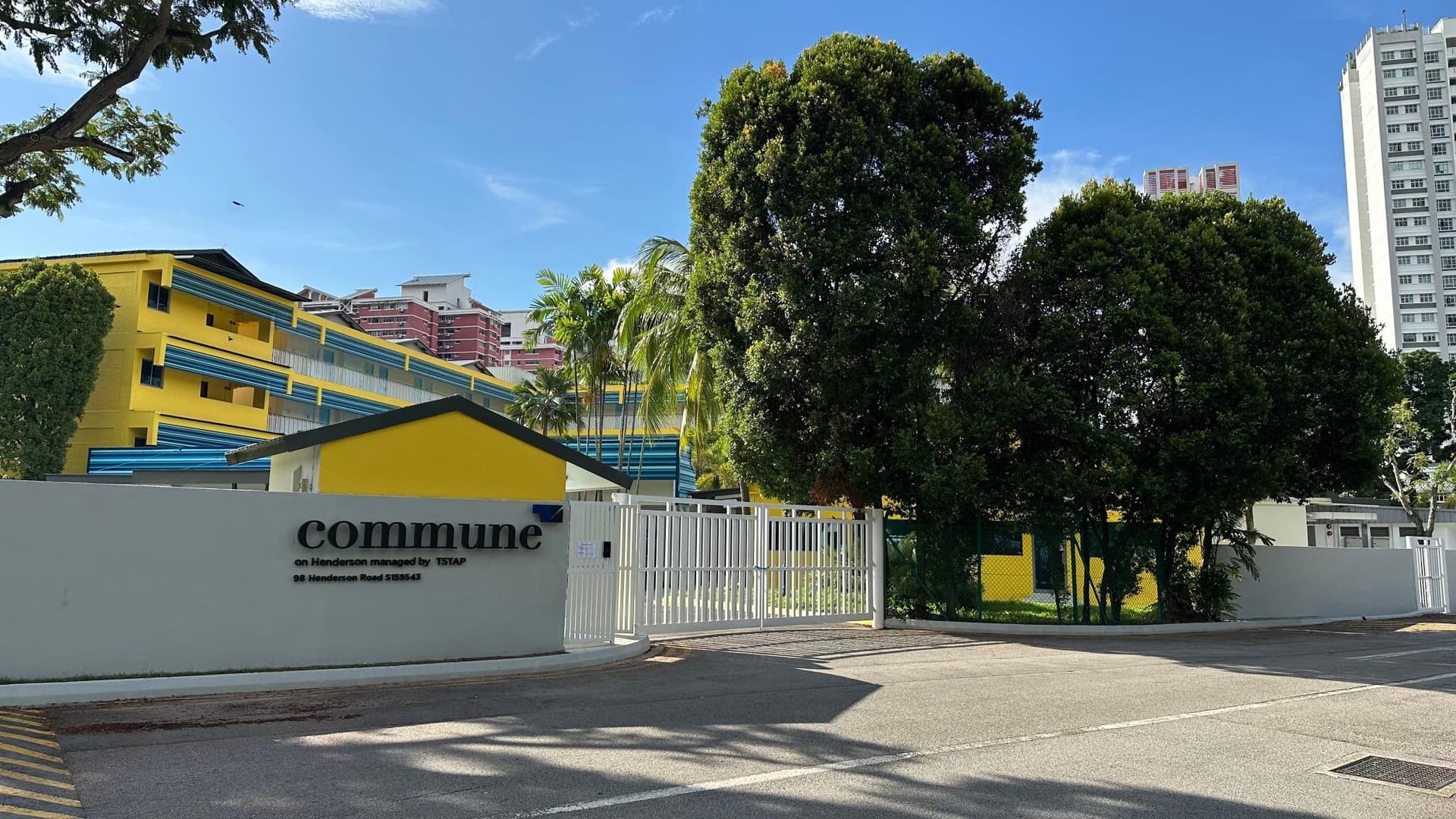 COMMUNE on Henderson