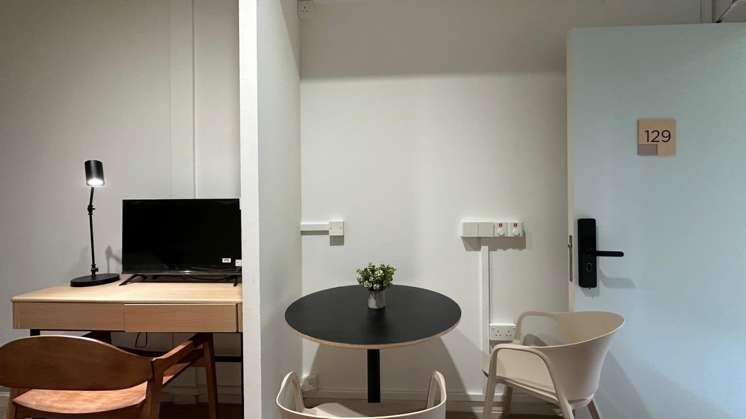 Studio at COMMUNE on Henderson in D03, Singapore - Photo 5
