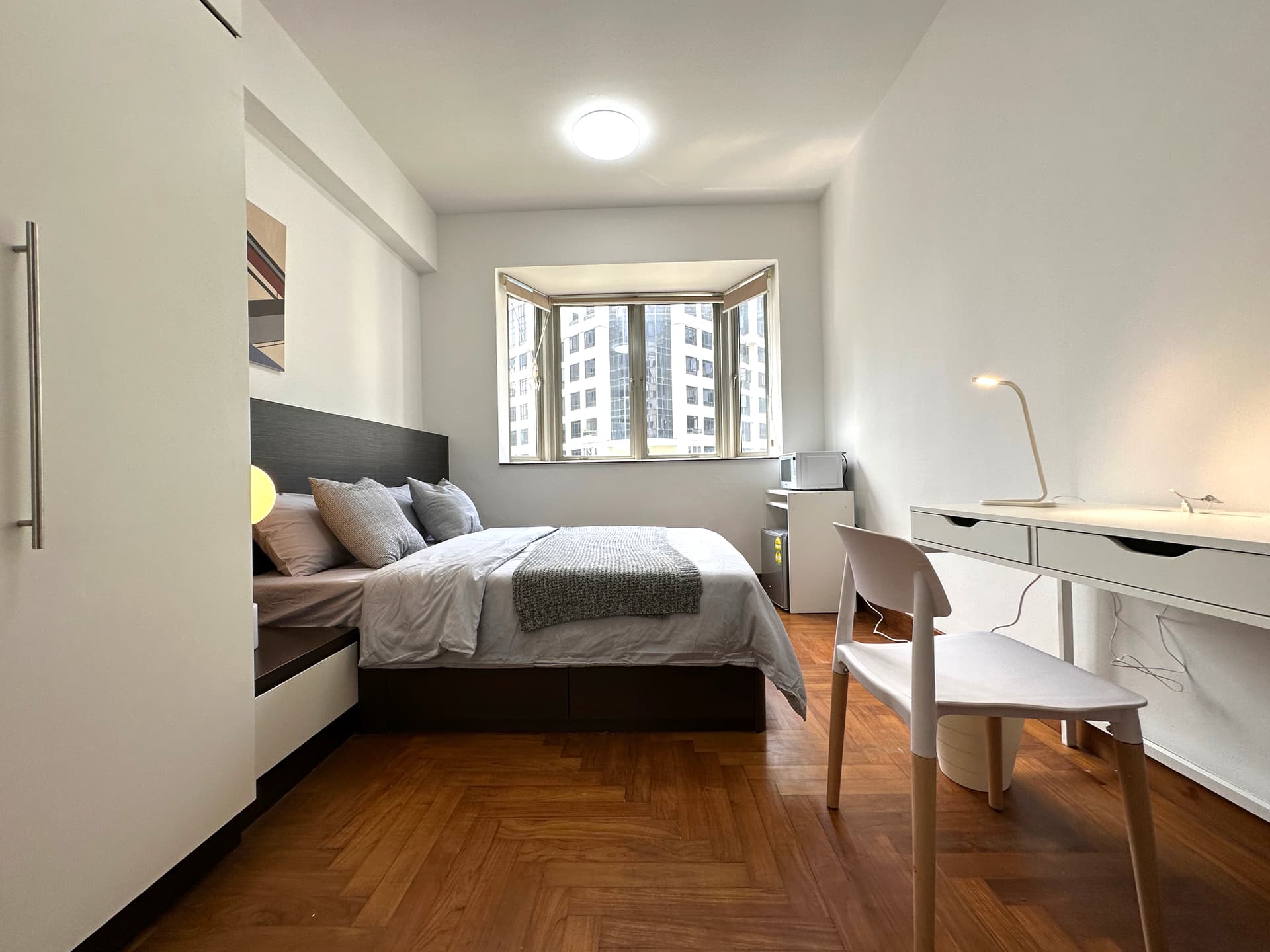 Ensuite at Eastpoint Green in D18, Singapore - Photo 2