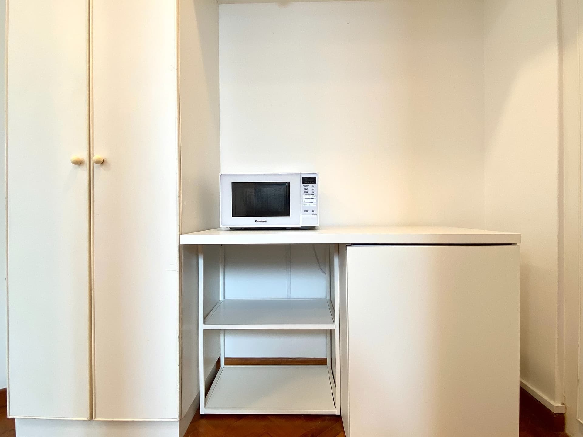 Ensuite at Elias Green in D18, Singapore - Photo 4