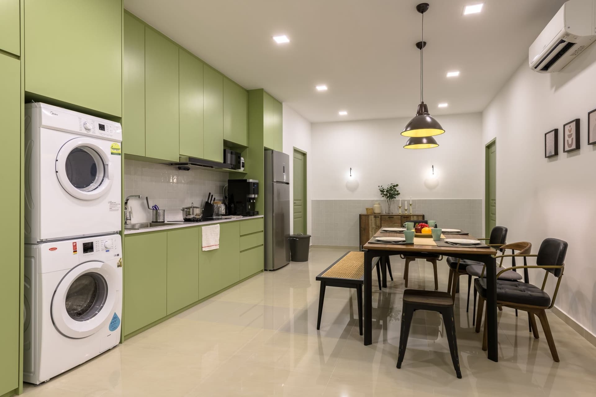ENG HOON MANSIONS in D03, Singapore