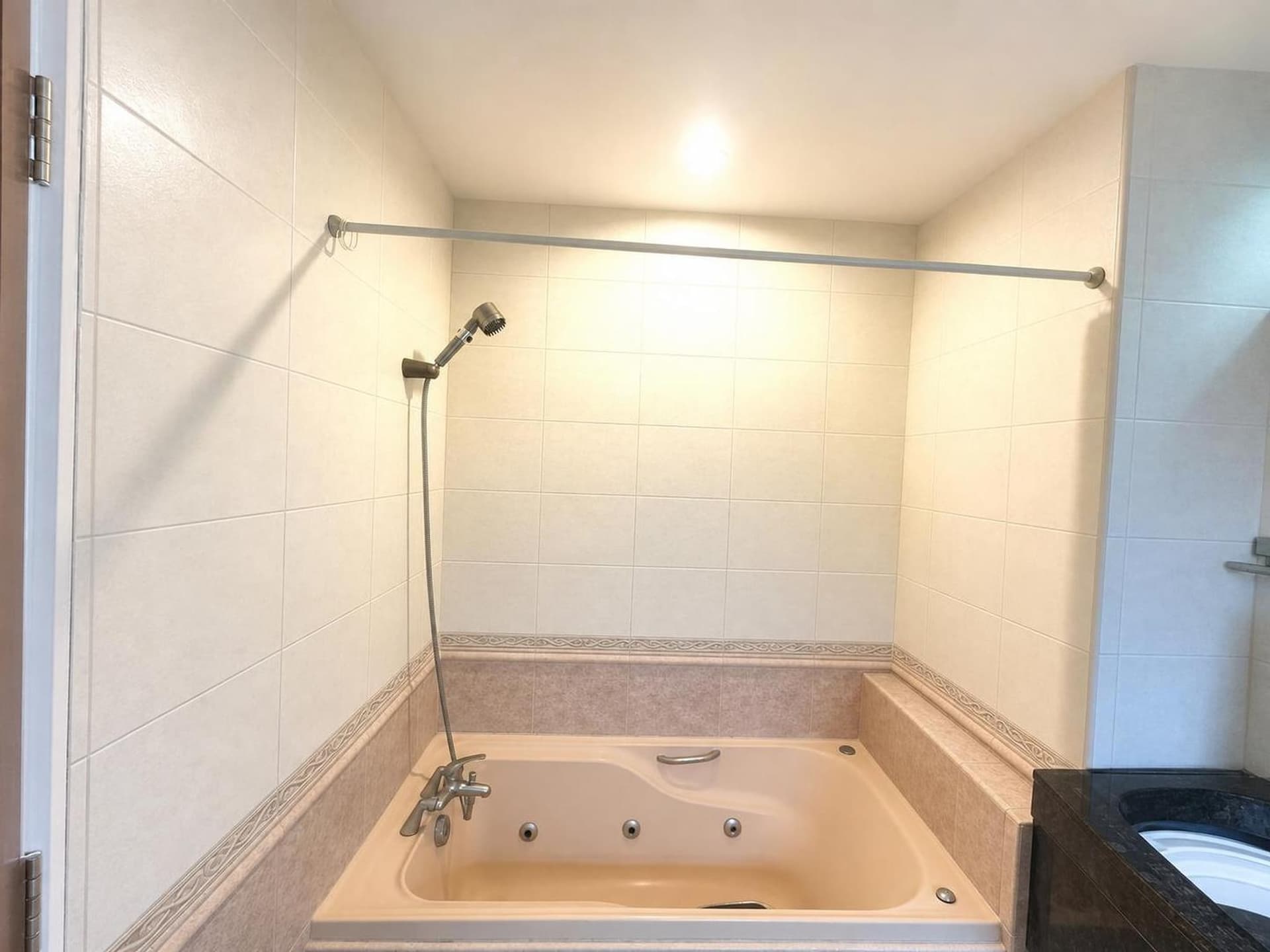 Master at Lakepoint in D22, Singapore - Photo 4