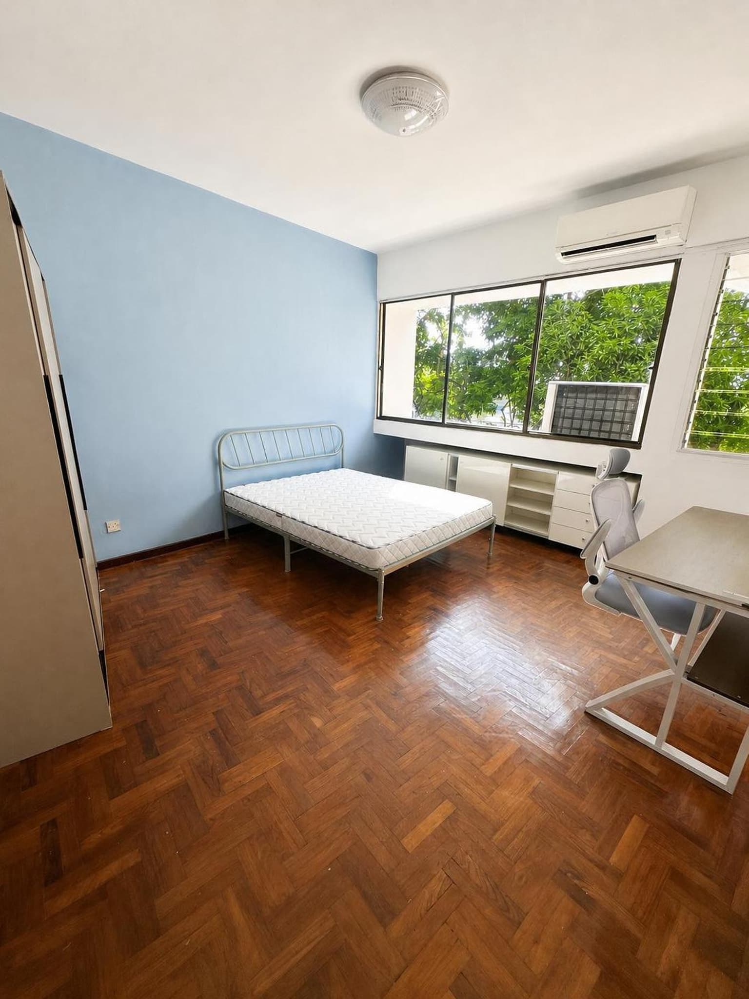 Master at Lakepoint in D22, Singapore - Photo 2