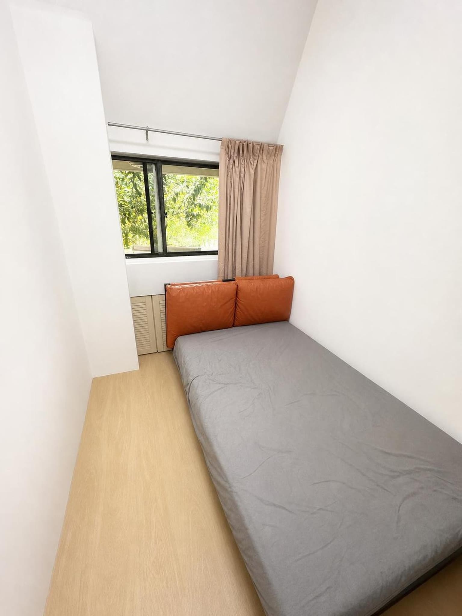 Common at Lakepoint in D22, Singapore - Photo 2