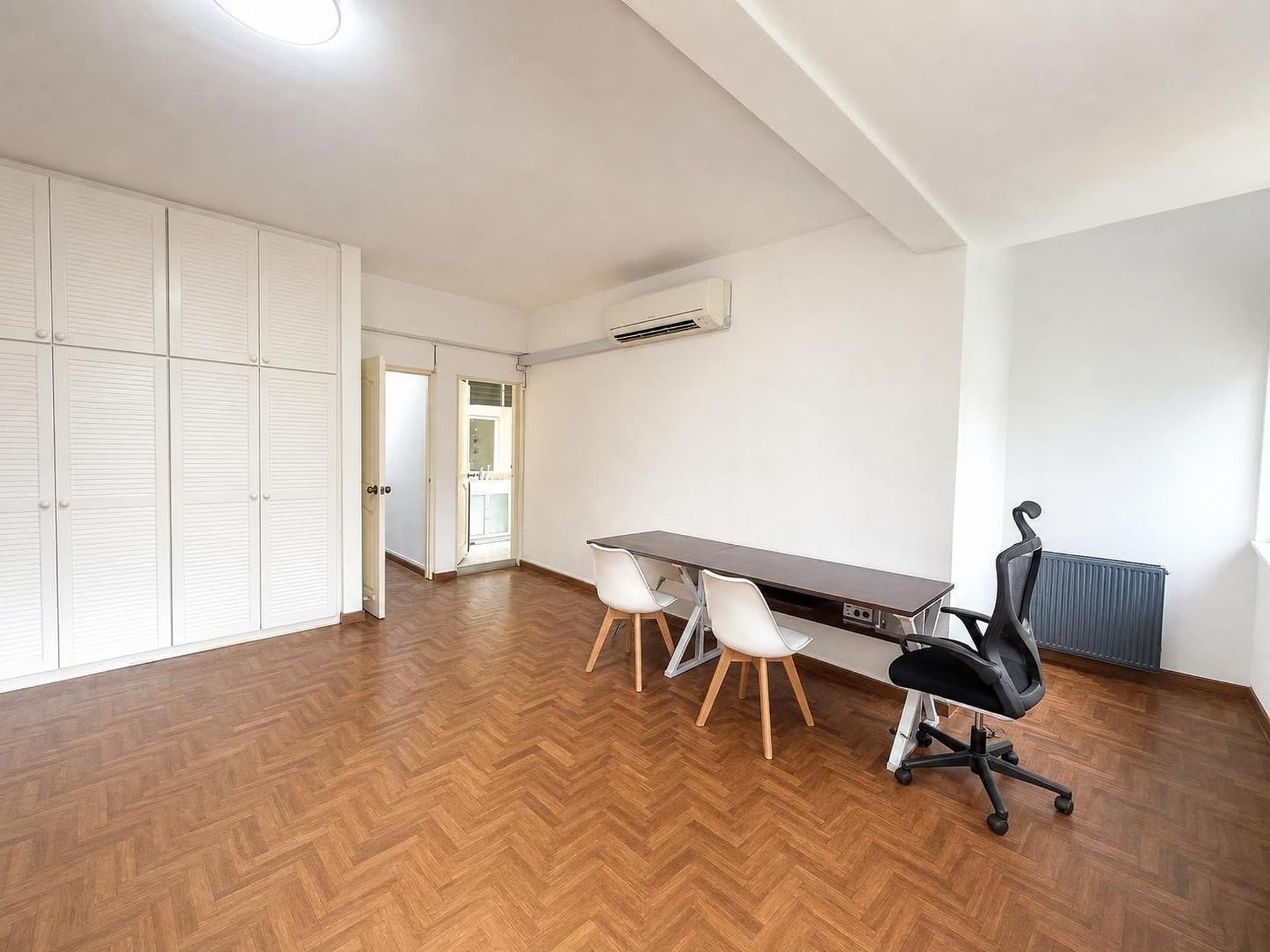 Master at Lakepoint in D22, Singapore - Photo 3