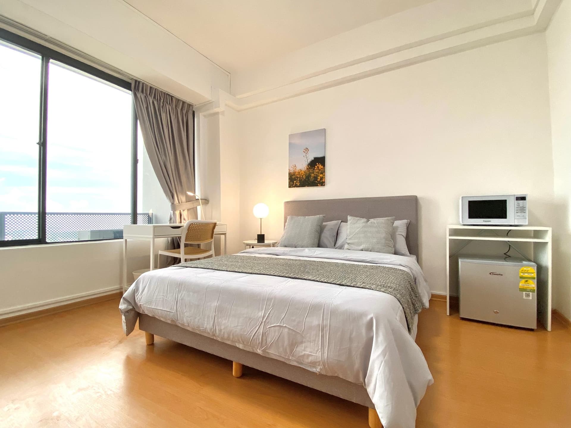 Master Ensuite at International Plaza