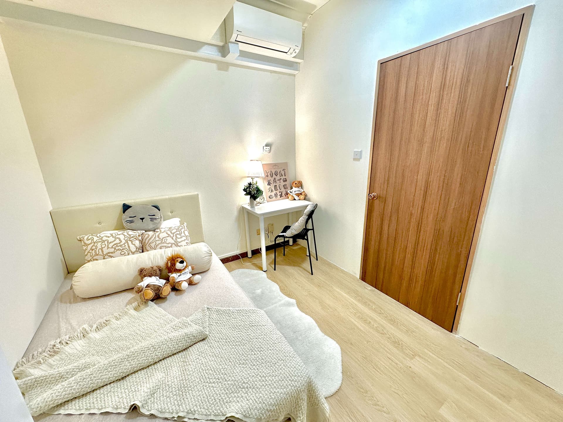 Le Hill Condominium in D05, Singapore - Photo 2