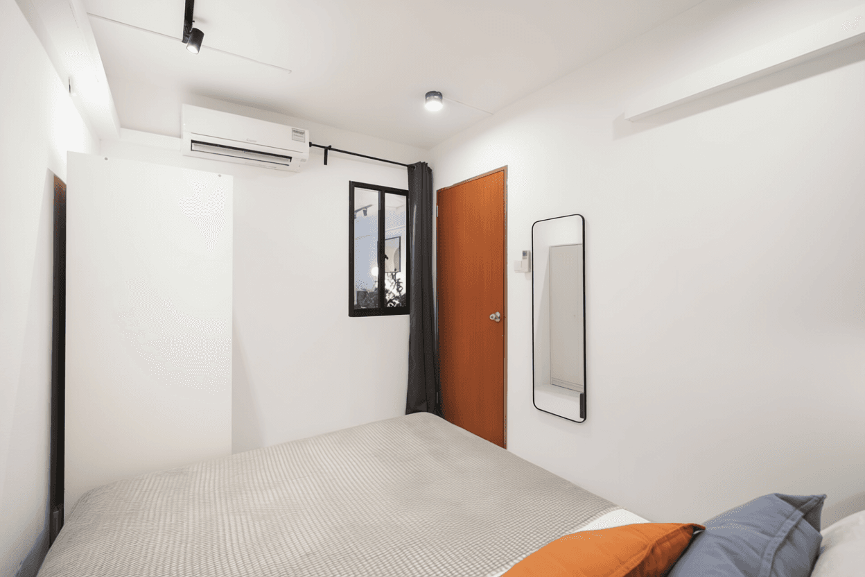 Common at Lucky Plaza Apartment in D09, Singapore - Photo 5