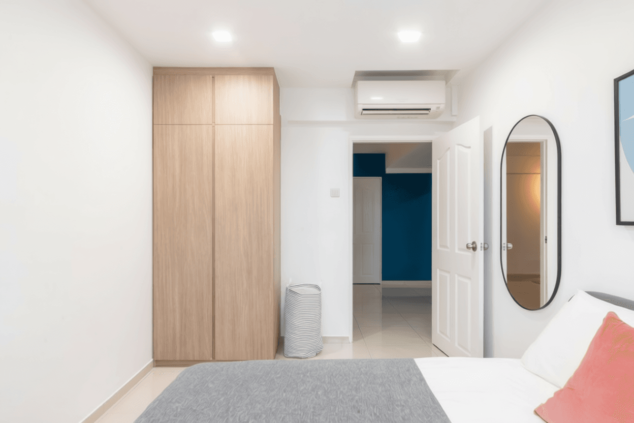 Common at Lucky Plaza Apartment in D09, Singapore - Photo 2