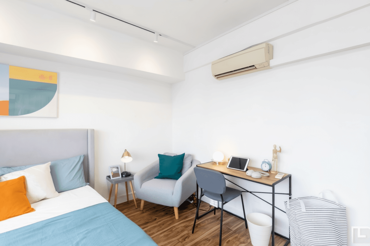 Common at Lucky Plaza Apartment in D09, Singapore - Photo 2